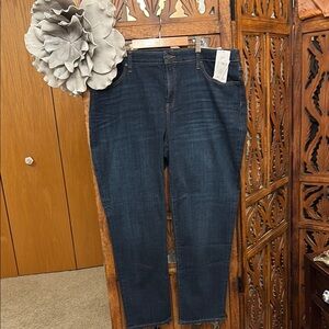 Chico's Deep Indigo Slim Jeans size 3R